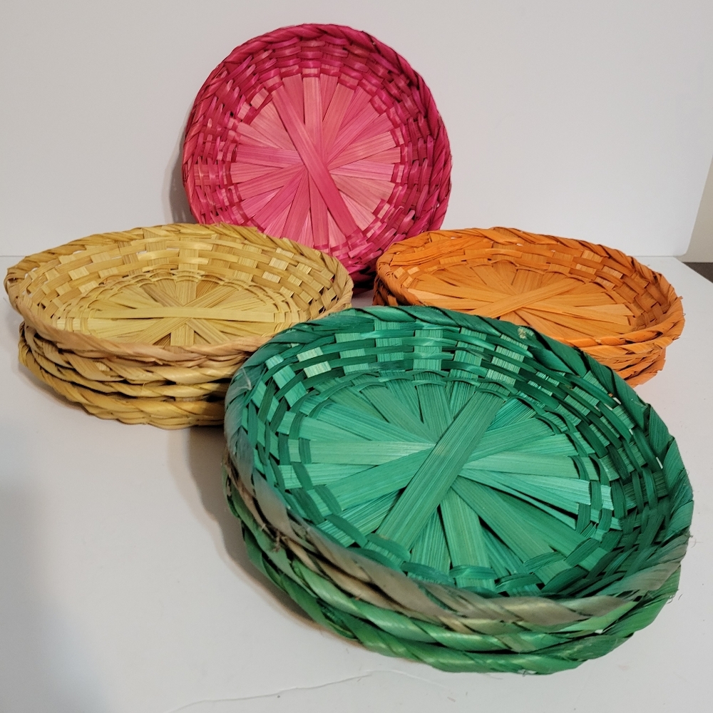 16 Wicker Rattan Bamboo Vintage Paper Plate Holders Boho Wall Art Decor Camping